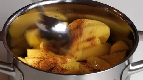 87Z Potato 12 4K Stock-Footage 124662754