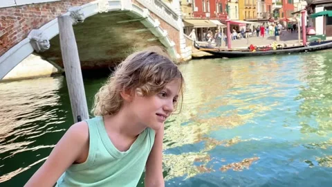 8B25869B-7F3D-4861-BBBC-A8D04EFA551B Видео 332590468