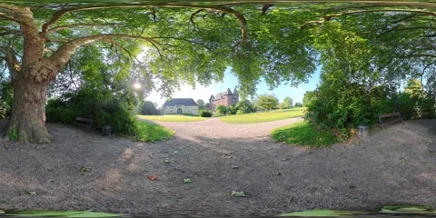 8K 360° VR Video – German Castle Park Scene with Benches and Distant View Video stock 314331492