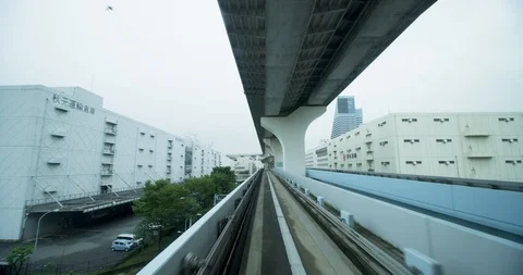 8K 60P Moving Train In Tokyo, Japan day time 스톡 동영상 95929433
