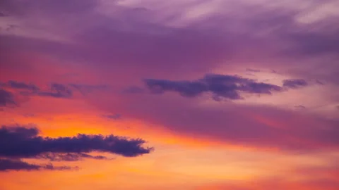 8K Purple sunset sky clouds timelpase time lapse sun setting rays light video 스톡 동영상 150713987