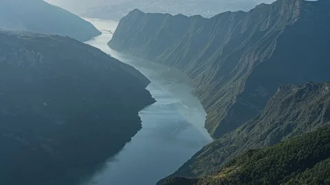 8K Time-lapse of busy shipping vessels on Wu Gorge river surface Video stock 339989147