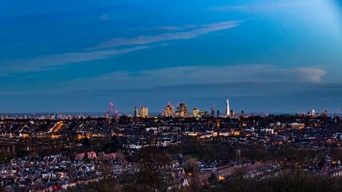 8k Time lapse view of the skyline of London at sunset, day to night Stock Footage 89046529