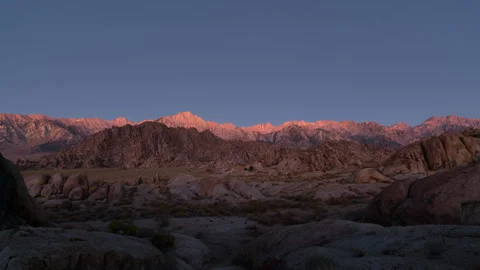 8K Timelapse moonset to sunrise transition over Sierra Nevada Mountains in CA Stock Footage 291916361