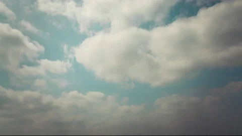 8K Timelapse Of White Clouds Floating In Blue Sky 스톡 동영상 188851025