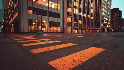 8K view of empty intersection Ilustración de archivo