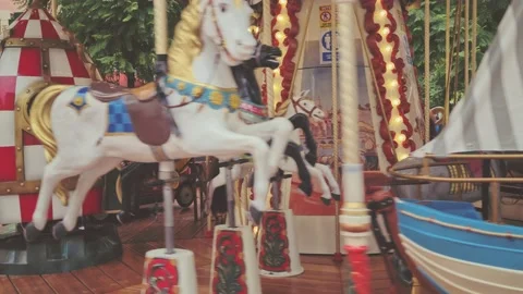 8K Vintage Carousel Stock-Footage 142574996
