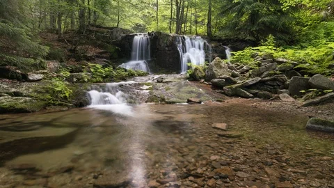 8K Waterfall Stock Footage 119134505