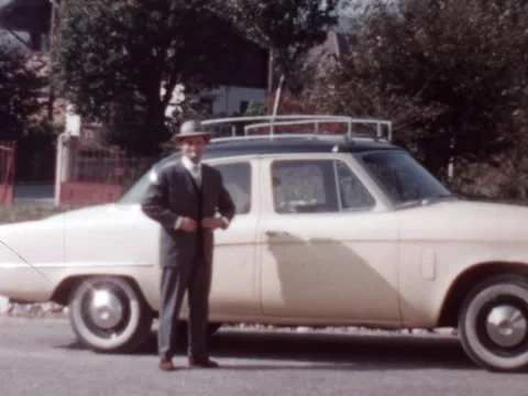 8MM - SWITZERLAND - 1953 Studebaker Commander car - mid 1950s Vídeo Stock 344824640