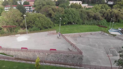 90º Stock Footage 153514724