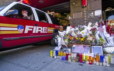 9/11 faces of mourning over 25 years, New York, USA - 14 Sep 2001 Fotos Stock