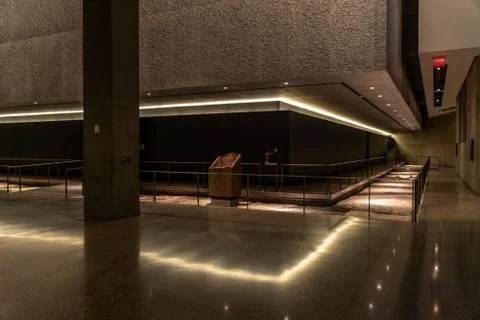 911 musem, inside - under the original structure 스톡 사진