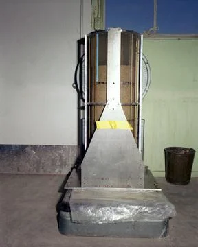 A761421 U12E SLIFER EVALUATION TEST CHARLES GULLICK JR(Project Engineer) N... Stock Photos
