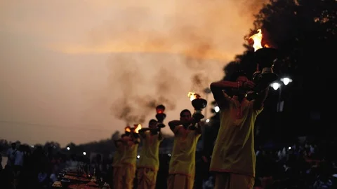Aarti Slow Motion in Ganges Video stock 89209438