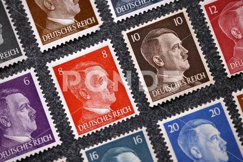 Ab 1933 druckte das Deutsche Reich bzw. die Deutsche Reichspost zahlreiche... Stock Photos