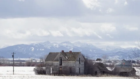 Abandoned barn in a snowy landscape Stock Footage 113236160