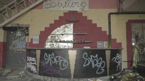 Abandoned Bowling - Hall (s-log 2) Vidéo 159972791