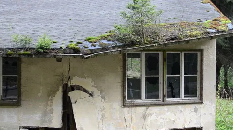 Abandoned broken house close-up Stock Footage 40005164