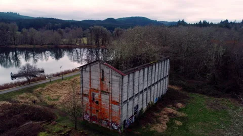 Abandoned Building Aerial  - Camera Slowly Moves Left 库存影片 171129012