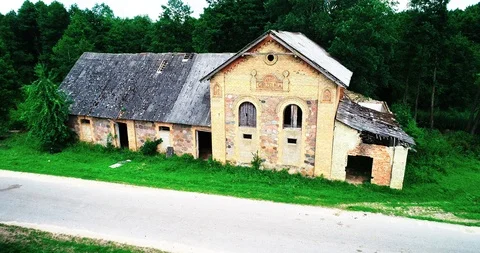 Abandoned building of distillery Video stock 94371257