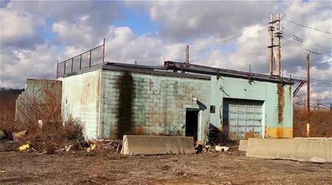 Abandoned Building in a Field Video stock 22243496