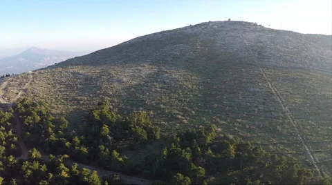 Abandoned Building on the Mountain Видео 59770228