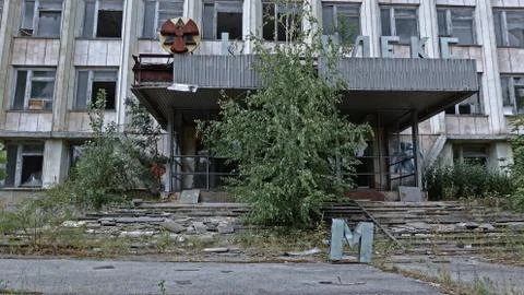 Abandoned building  Stockfoto's
