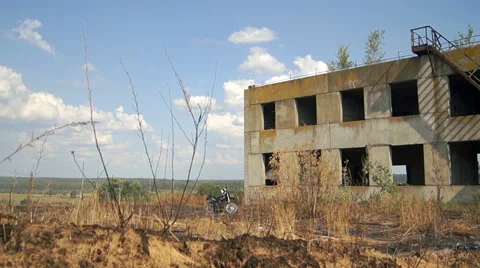 Abandoned building in the summer Stock-Footage 42127486