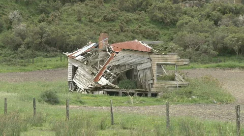 Abandoned house Stock Footage 567978