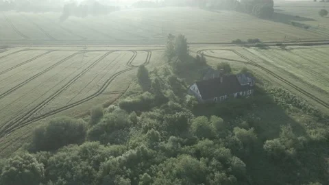 Abandoned house Stock Footage 157049359