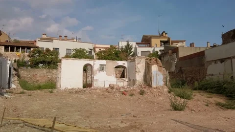 Abandoned house in ruins Stock Footage 180966571