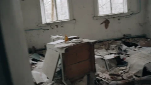 Abandoned office room in ghost town pripyat chernobyl nuclear power plant Stockbeeldmateriaal 172333751