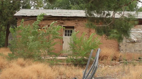 Abandoned old adobe brick house Stock Footage 40723327