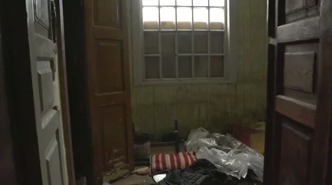 Abandoned rustic house  Stock-Footage 60616289