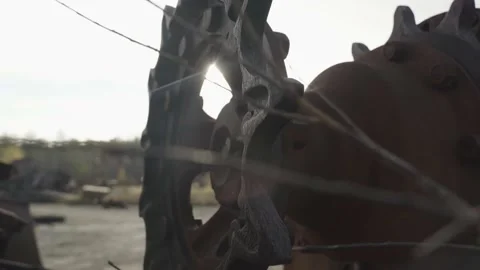Abandoned rusty radioactive equipment of the soviet union. Vidéo 183269576