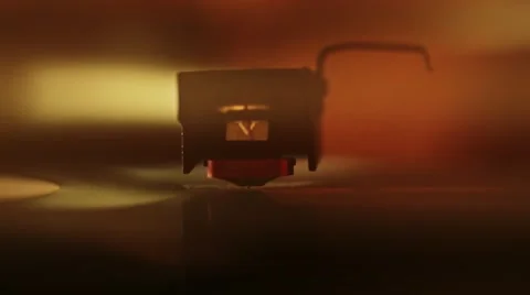 ABBEY ROAD CIRCA 2013: Close up pano of a record player playing a vinyl Stock Footage 40770978