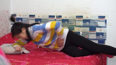Abdominal pain Stock-Footage 124720414