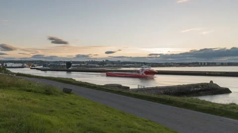 Aberdeen Harbour at sunset Video stock 131404115