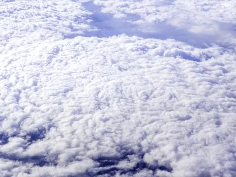 Above the cloud, sky view from airplane window. Foto stock