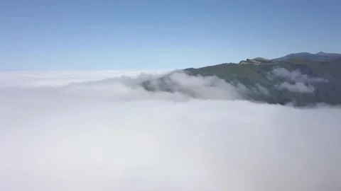Above the clouds 11 動画素材 140028452