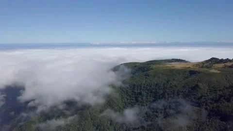 Above the clouds 28 動画素材 140029311