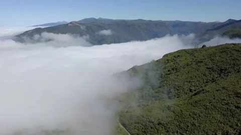 Above the clouds 39 動画素材 140403194