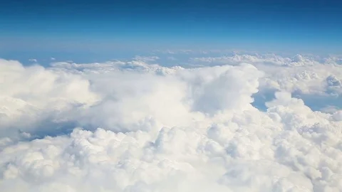 Above The Clouds Vidéo 83059927