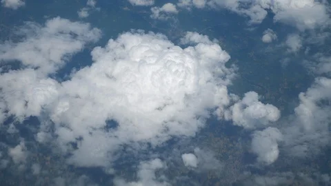 Above the clouds Video stock 96021452