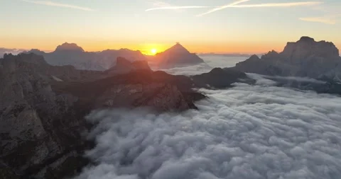 Above the clouds part two Video stock 275715998