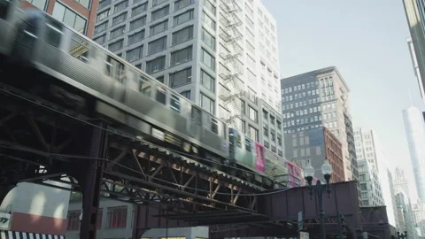Above Ground Subway Passing by in Chicago Stock Footage 208757079