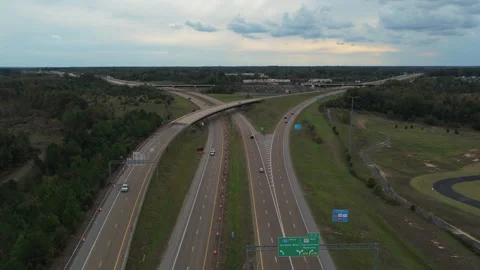 Above Overpass And Highways Of The Interstate 269 In The Piperton-Collierville Vidéo 336314959