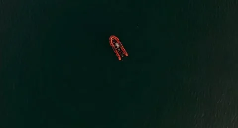 An Above View Of Floating In The Ocean 動画素材 151846869