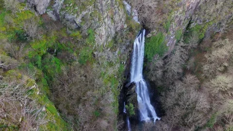 Above View Of Waterfall Vilagocende 스톡 동영상 331726822