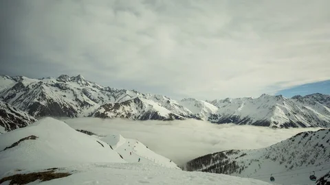 Above the winter clouds time lapse Видео 126930645